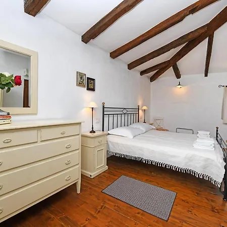 Villa Luxuriose Cirsium Mit Eigenen Pool *