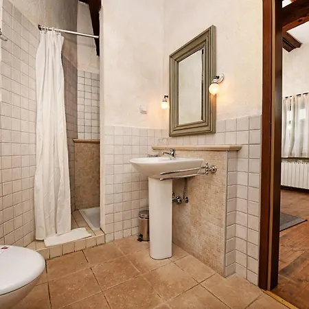 Villa Luxuriose Cirsium Mit Eigenen Pool